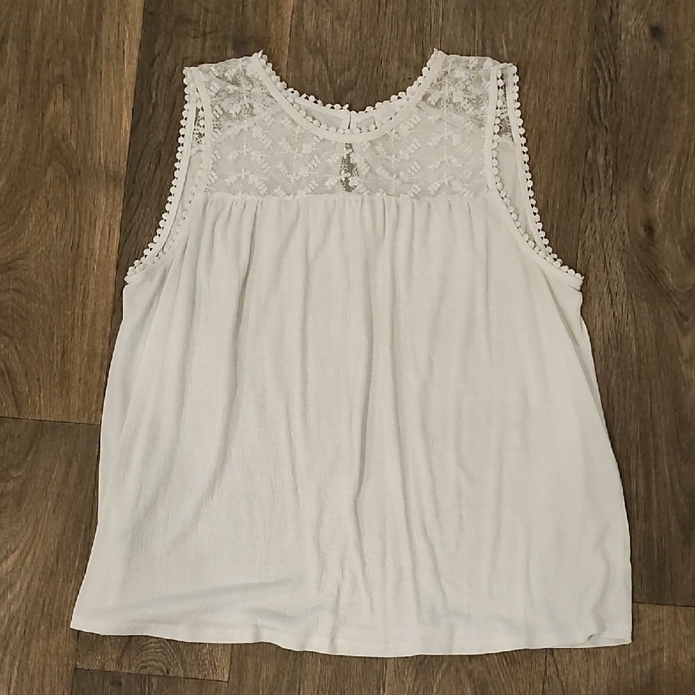 Chic Lace-Accented Women's Blouse